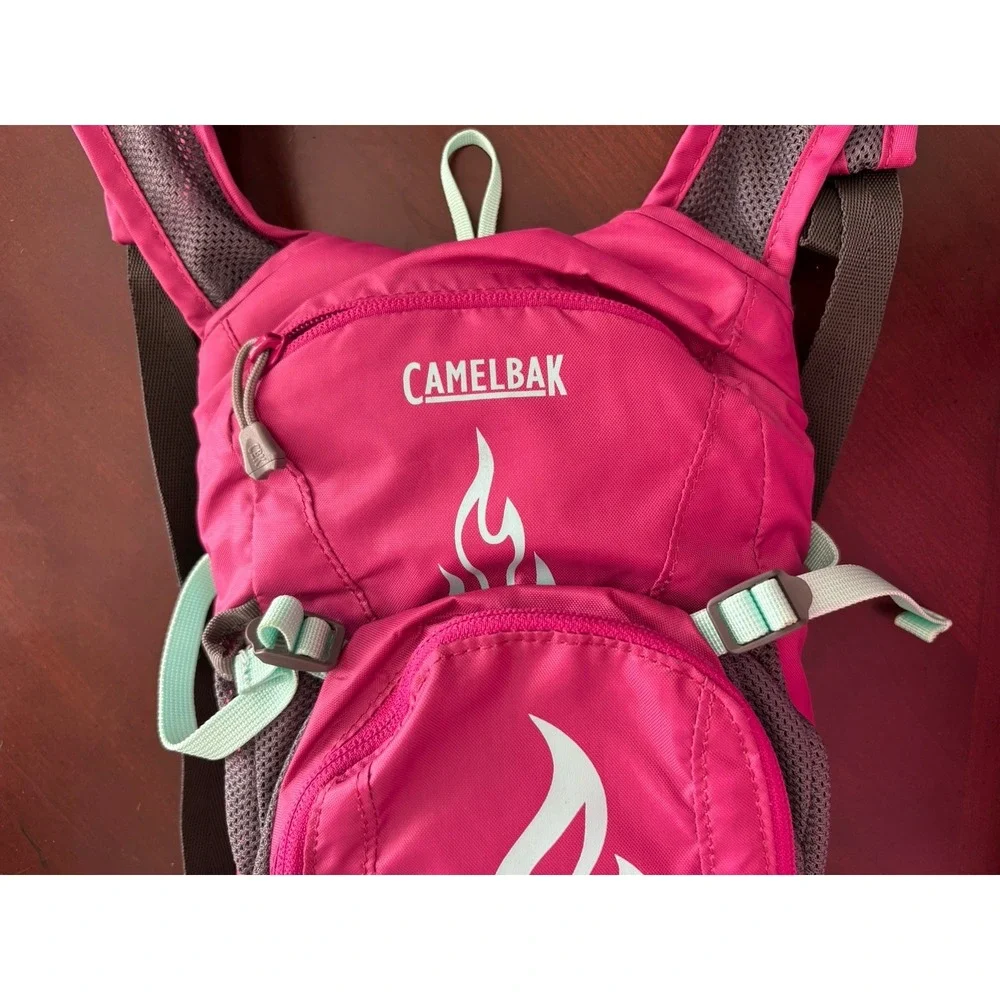 Camelbak excellent